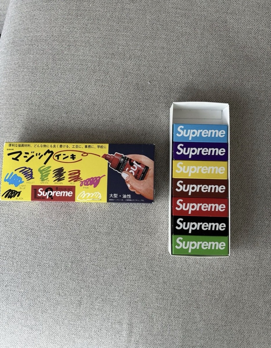 Collector marker set displayed in original packaging